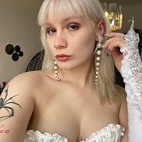 Profile Image for Leonie Diederike.