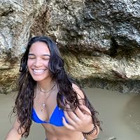 Profile Image for Ana Diaz.