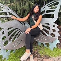 Profile Image for Mandi Backhaus.