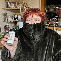 Жасырын камерада әпкесі киім ауыстырып жатқан порно видеоны қараңыз Мәскеудегі трансвеститтер мен жезөкшелер