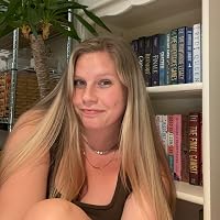 Profile Image for Lotti Ziervogel.