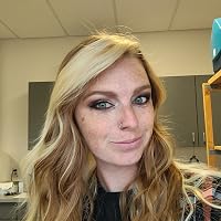 Profile Image for Erinn Wilkins.