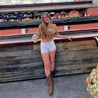 Profile Image for Deanna Prestigiacomo.