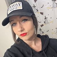 Profile Image for Chey.