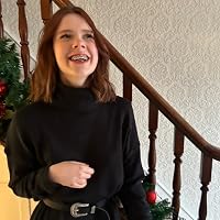Profile Image for Honey Haslam.
