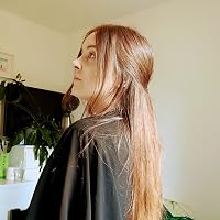 Profile Image for Rebecca.
