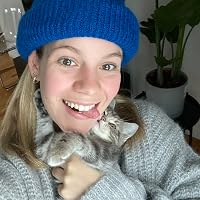 Profile Image for Rosemarie Gauthier.