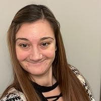 Profile Image for Elyssa Walls.