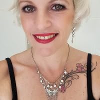 Profile Image for Laura Owen.