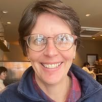 Profile Image for Kellie Nicholas.