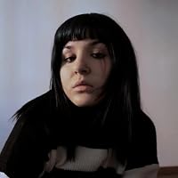 Profile Image for Elisabeth.