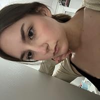 Profile Image for Denisa Adriana.