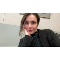 Profile Image for Stephanie Cervino.