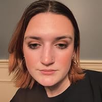 Profile Image for Ella Hobler.