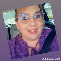 Profile Image for Erin.