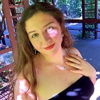 Profile Image for Sarah Landry.