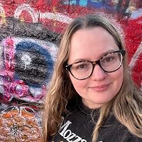 Profile Image for Christine Davis.