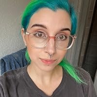 Profile Image for Stephanie Mitrowka.