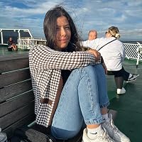 Profile Image for ANA JULIA.