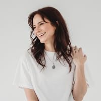 Profile Image for Lyndsey Englerth.