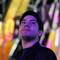 Profile Image for Roberto.