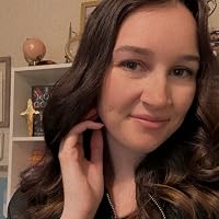 Profile Image for Sydney Cramer.