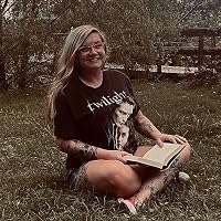Profile Image for loisjolinereads.