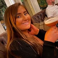Profile Image for Chloe Boyd.