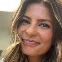 Profile Image for Erin Green.