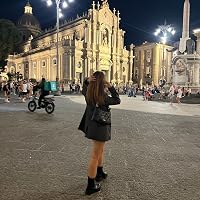 Profile Image for Irene Magnano.
