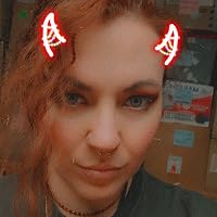 Profile Image for Vicki Lee.