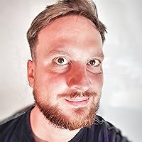 Profile Image for Wojtek Erbetowski.