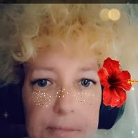 Profile Image for Jennifer Van Haften.