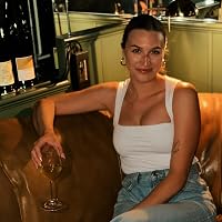 Profile Image for Sara Hoffman.