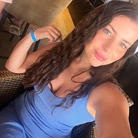 Profile Image for Zoë Nicole.