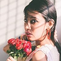 Rus tarjima bilan jinsiy porno filmlar Lezbiyan qizni pornoga kondiradi.