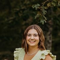 Profile Image for Hannah Barnett.