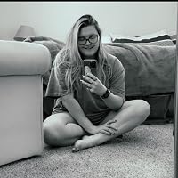 Profile Image for Amber Irene Young.