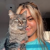 Profile Image for Layna Bergfield.