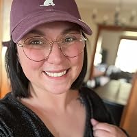 Profile Image for Danielle Hofmann.