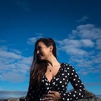 Profile Image for Clau Dinha.