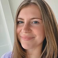 Profile Image for Ashley Reeb.