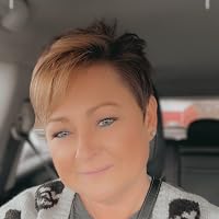 Profile Image for Samantha Williams.
