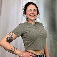 Profile Image for Katie Holt.
