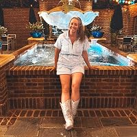 Profile Image for Chelsea Cohee.