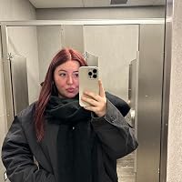 Profile Image for Angelina Giguere-Legault.