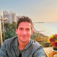 Profile Image for Denis Del Castillo.