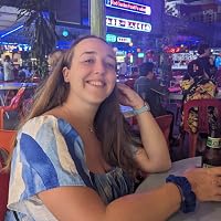 Profile Image for Bekah.