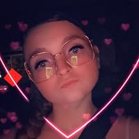 Profile Image for Savannah.