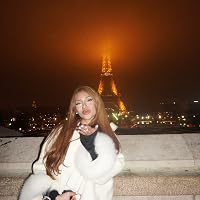 Profile Image for Natalie.